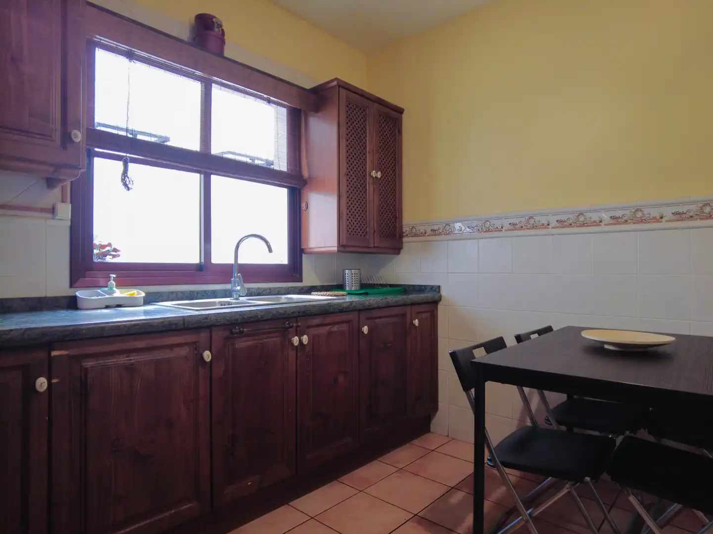 Cocina de Casa adosada de alquiler en La Orotava con Calefacción, Parquet y Amueblado