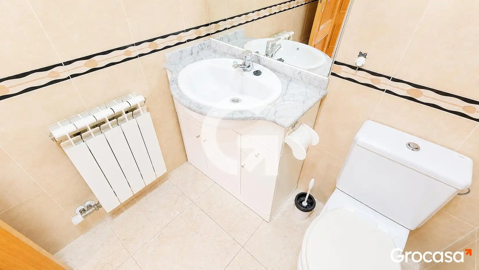 Baño de Piso en venta en Tarragona con Aire acondicionado, Calefacción y Balcón