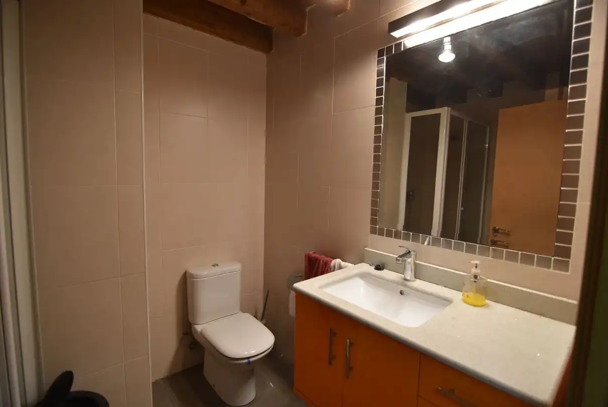 Badezimmer von Geschaftsraum zum Verkauf in Mendaro