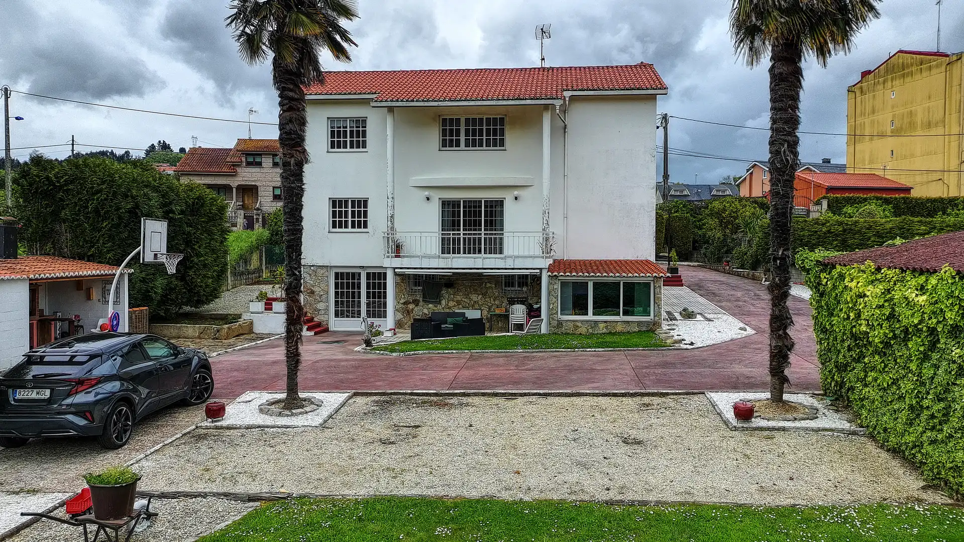 Vista exterior de Casa o chalet en venta en Culleredo con Calefacción, Jardín privado y Terraza