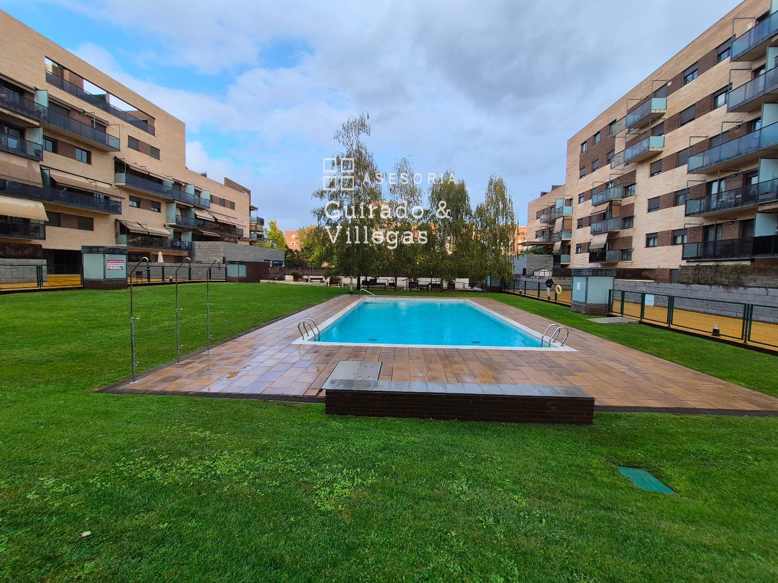 Swimming pool of Attic for sale in Sabadell  with Air Conditioner, Heating and Parquet flooring
