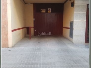 Plaza de garaje individual en alquiler en Plaça Poligono 46 81