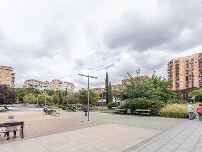 Exterior view of Flat for sale in  Granada Capital