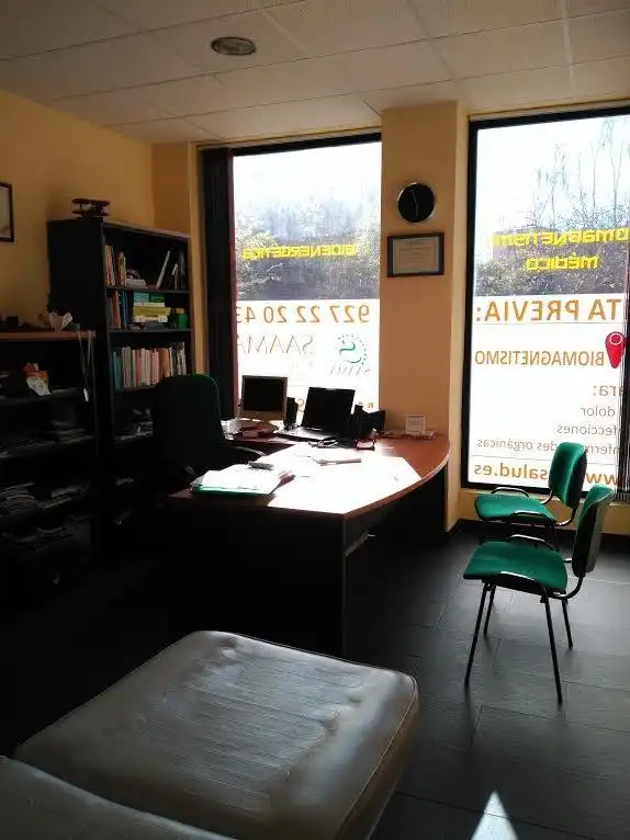 Local comercial en venda a Centro, imagen 3