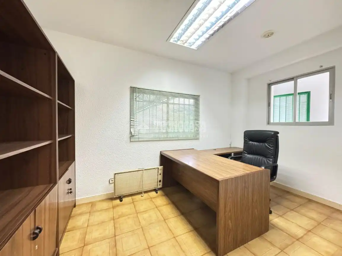 Local comercial en venta en Zona Industrial, imagen 16
