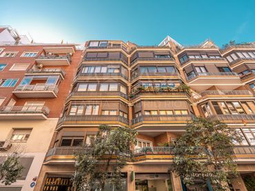 Piso con ascensor en venta en Calle del Duque de Sesto