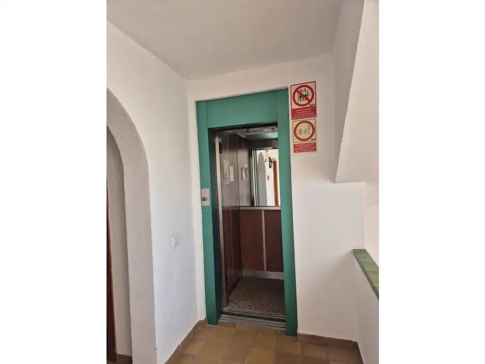 Estudio en venta en Adeje con Terraza, Piscina y Amueblado