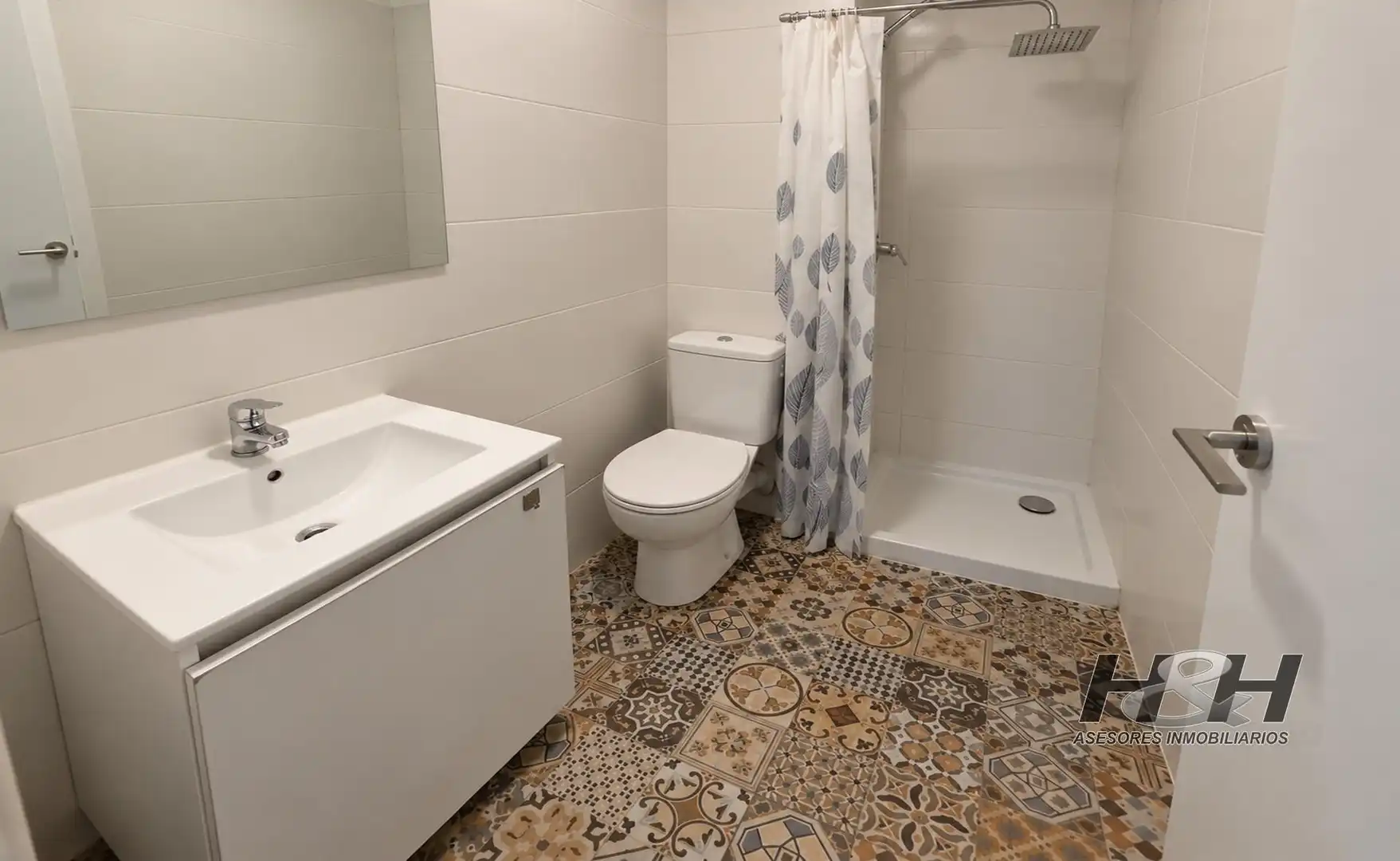 Baño de Piso de alquiler en Silla, Valencia