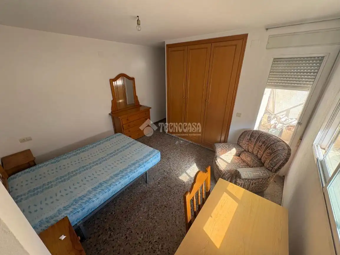 Habitación de Piso en venta en Burjassot con Balcón