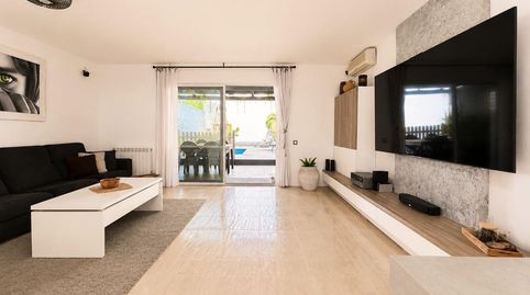 Foto 4 de Casa adosada en venta en Castellbisbal, Barcelona