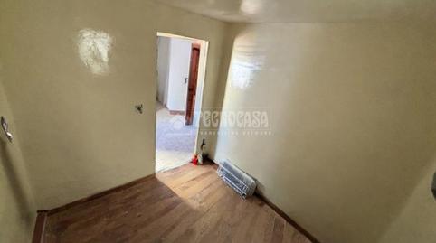 Foto 5 de Piso en venta en Numancia,  Madrid Capital
