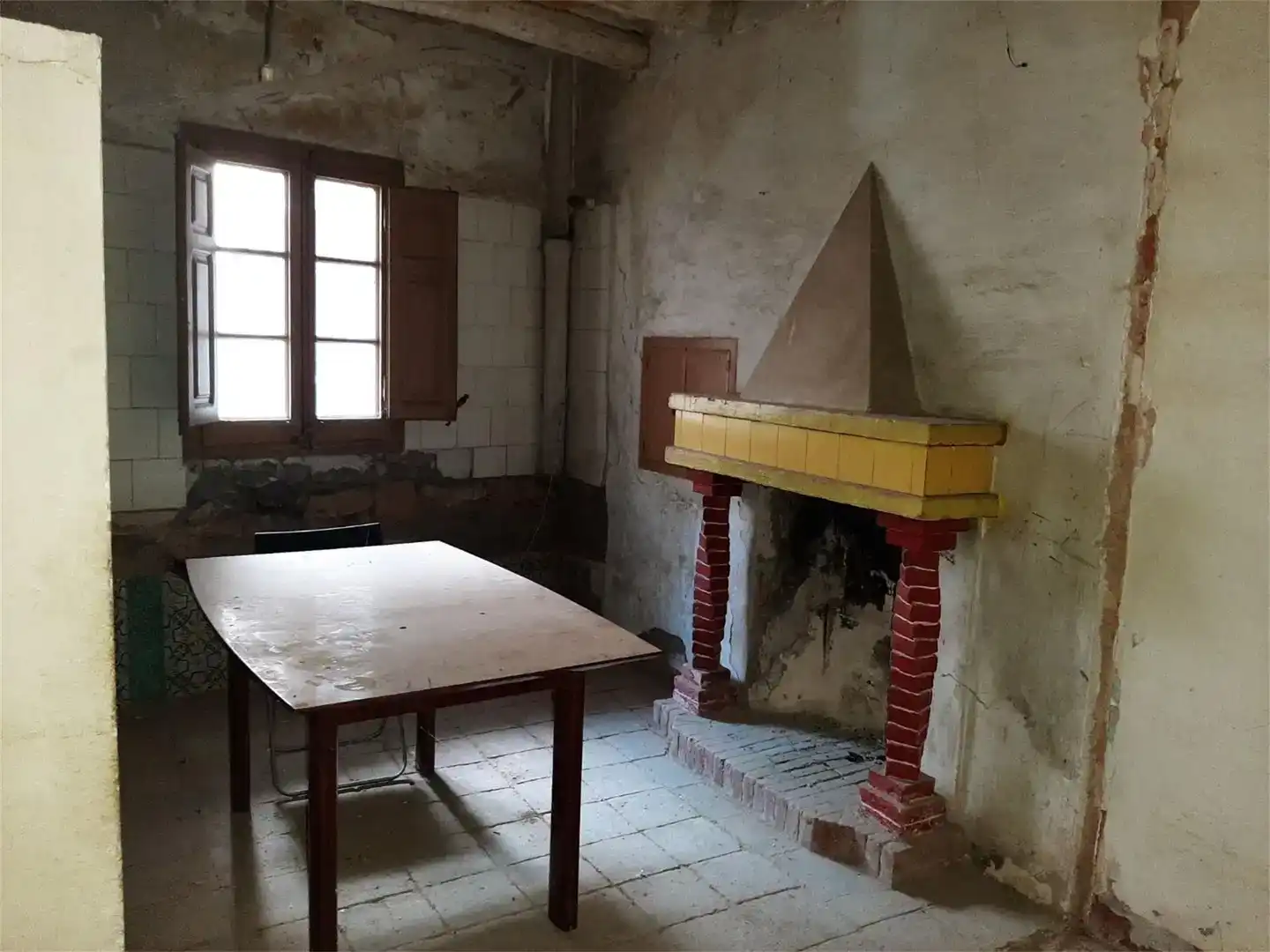 Cuina de Finca rústica en venda en Corbera de Llobregat