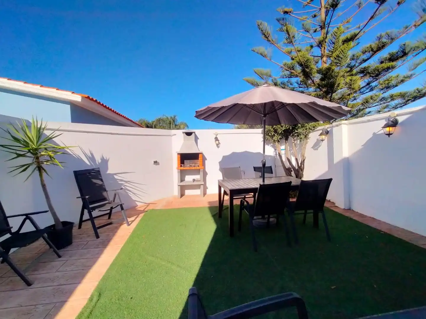 Terrassa de Casa o xalet en venda en El Puerto de Santa María amb Aire condicionat, Jardí privat i Terrassa