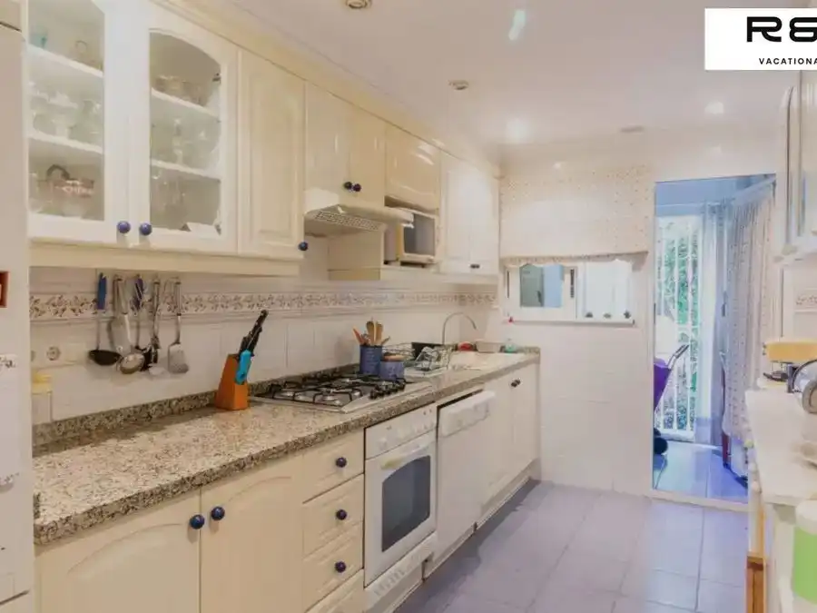 Küche von Wohnung zur Miete in Jávea / Xàbia mit Klimaanlage, Privatgarten und Schwimmbad