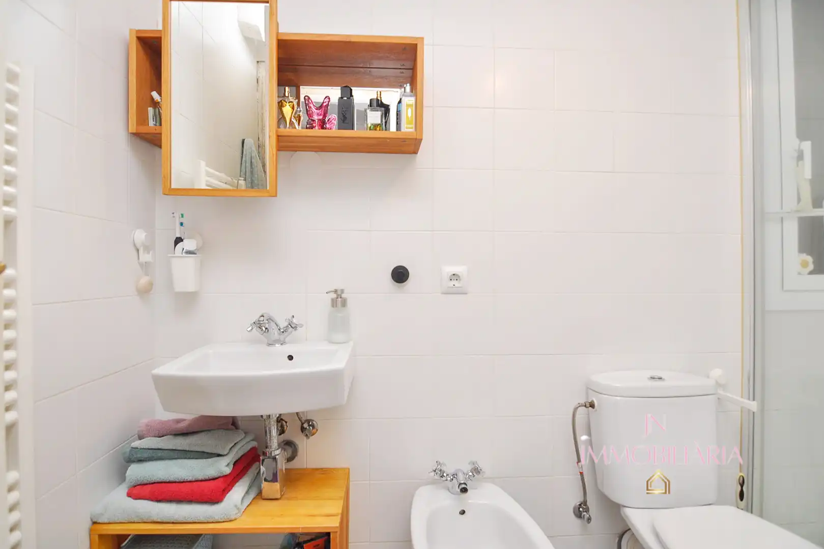 Badezimmer von Haus oder Chalet zum Verkauf in Piera mit Heizung, Parkett und Terrasse