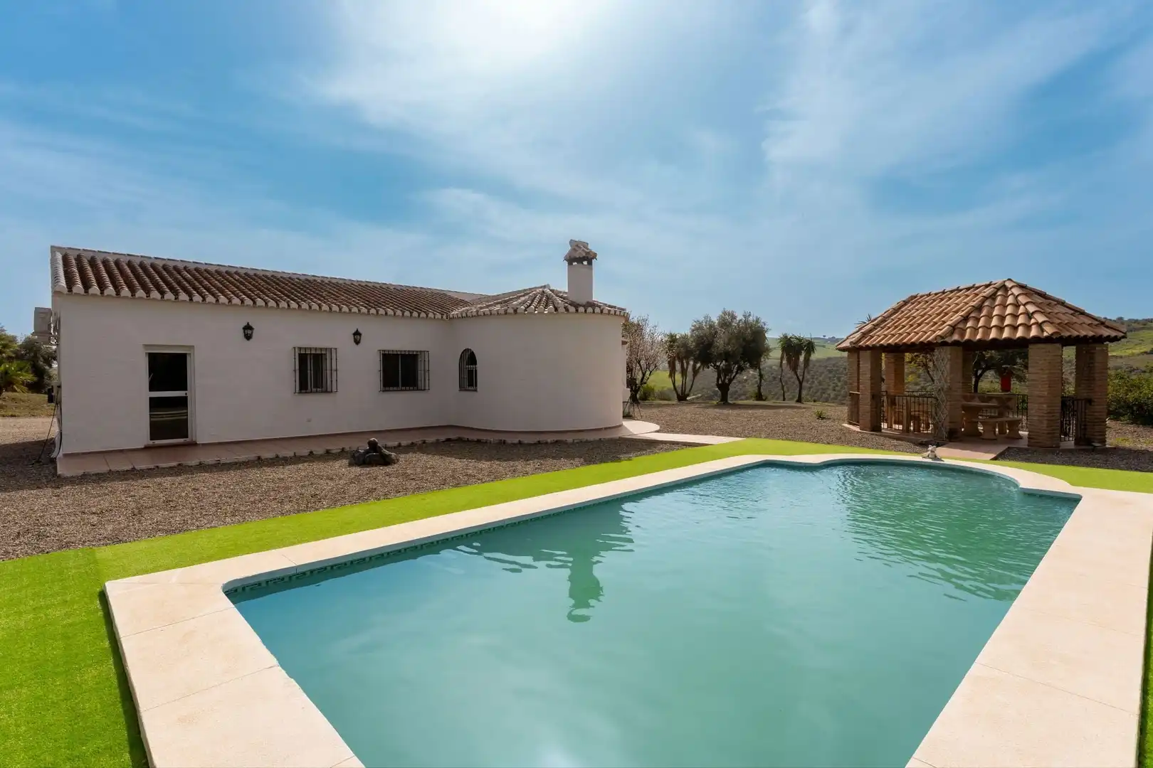Casa rústica amb piscina en venda a Casarabonela, imagen 3