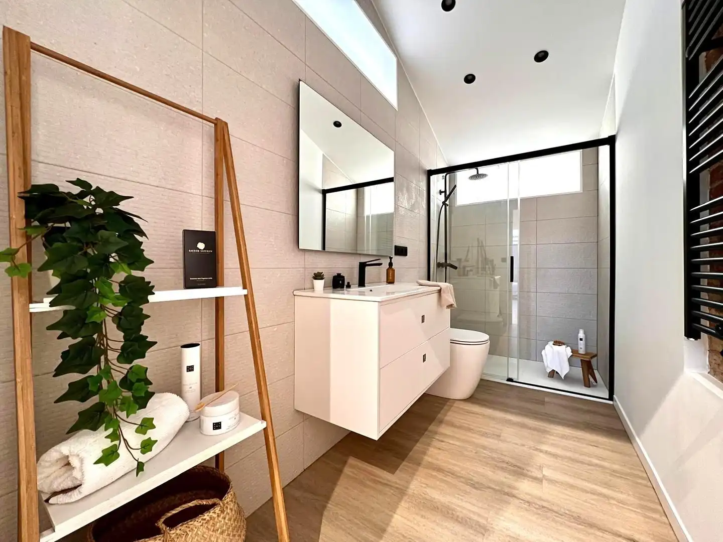 Baño de Casa o chalet en venta en Granollers con Aire acondicionado, Calefacción y Jardín privado