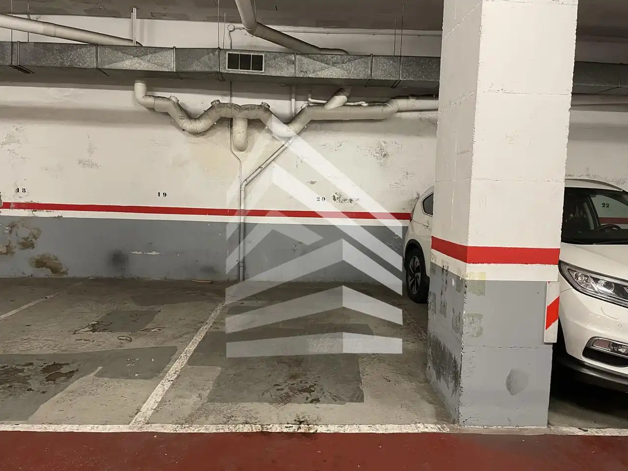Parcheggio in affitto a De Joan Güell