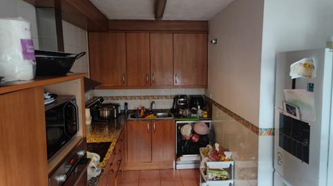 Foto 4 de Casa adosada en venda a Carrer Àngel Guimerà, Tona, Barcelona