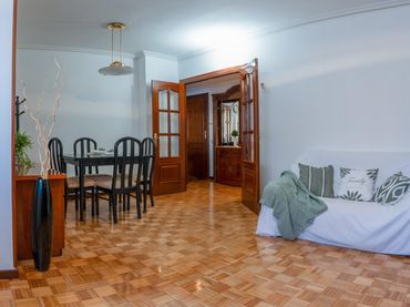 Wohnung mit Balkon zum Verkauf in Calle Calle Doctor Francisco Grande Covián