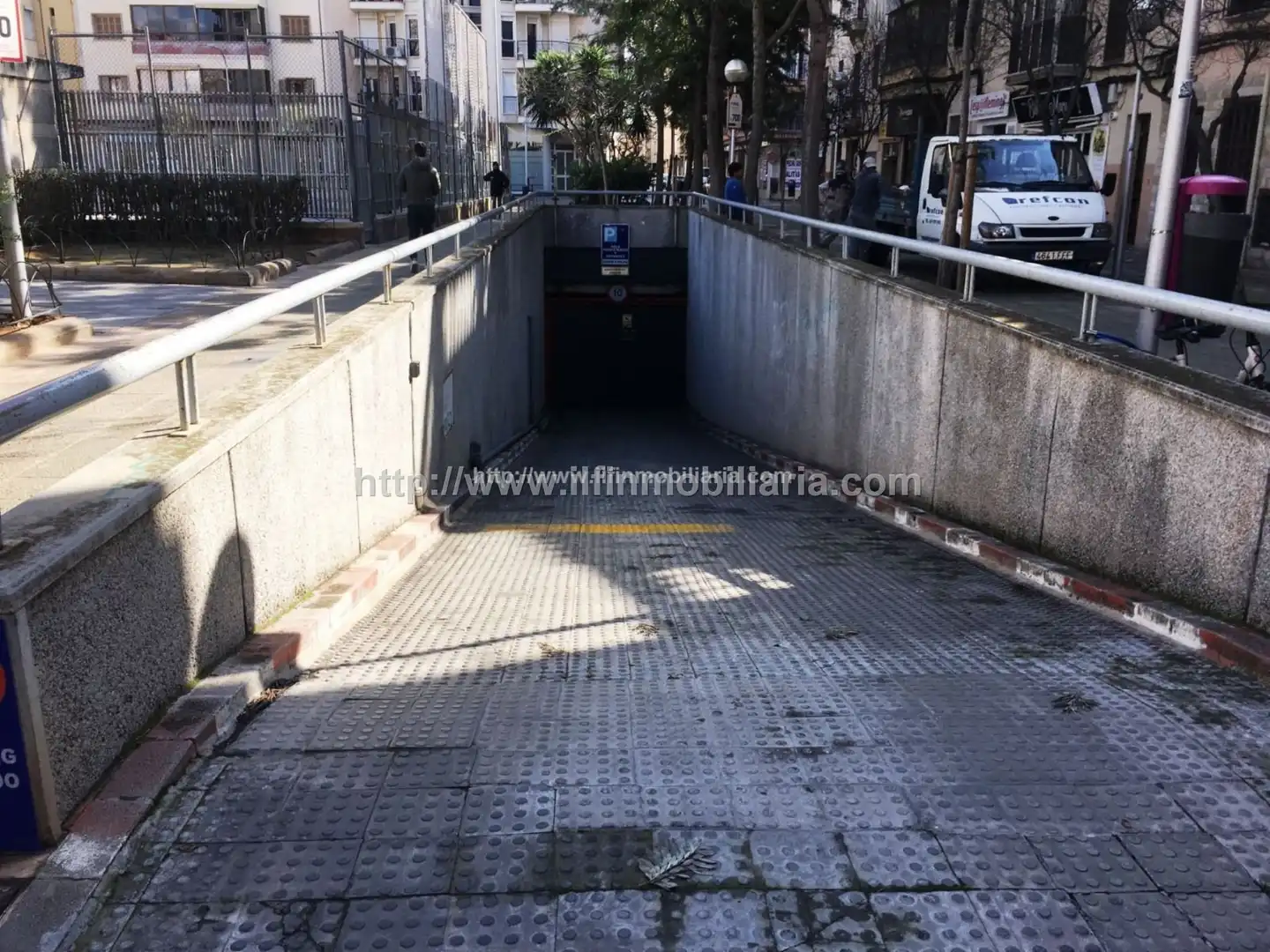 Parking for sale in Nord, imagen 3