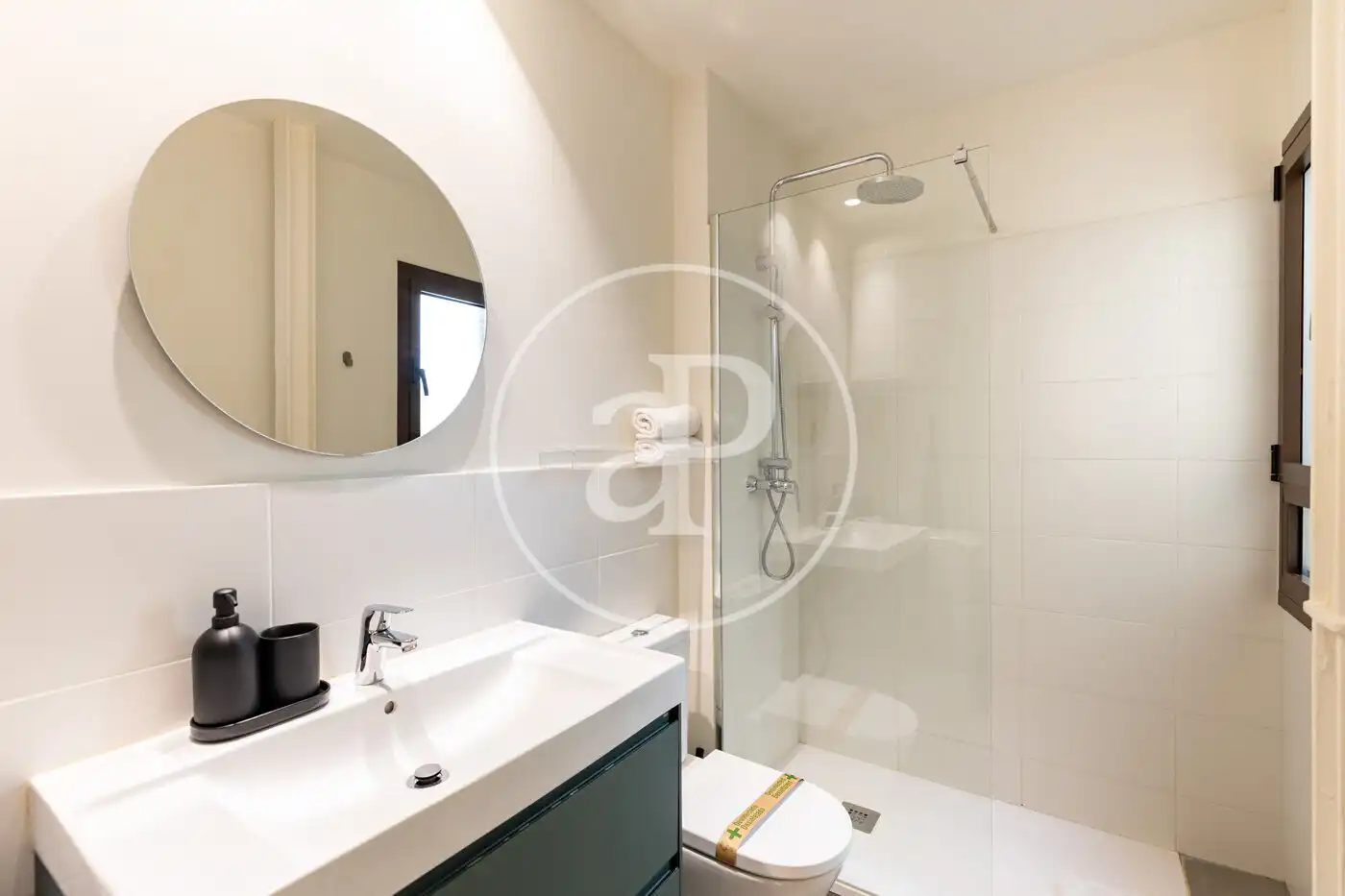 Baño de Piso en venta en Barcelona con Calefacción, Amueblado y Balcón