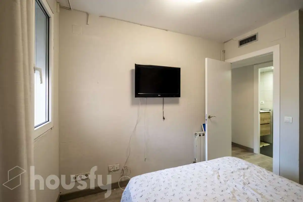 Habitación de Piso en venta en Santa Perpètua de Mogoda con Balcón