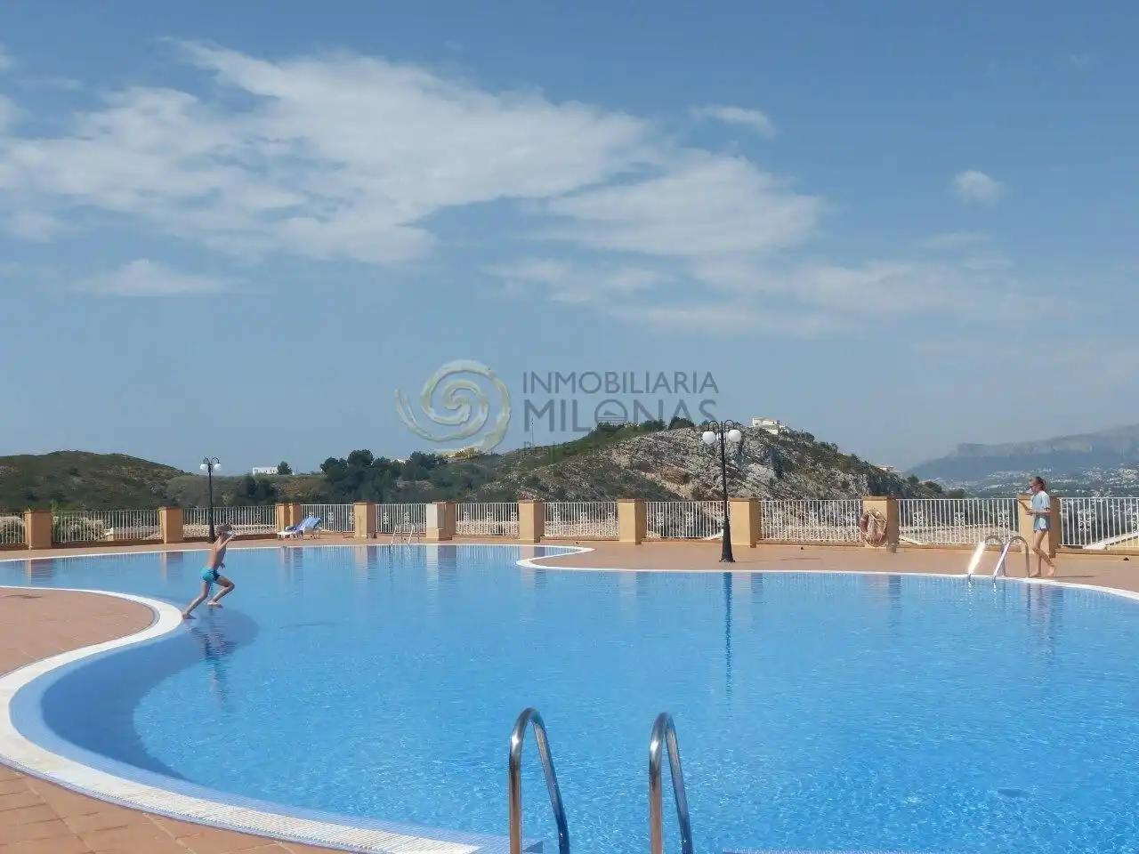 Piscina de Apartamento en venta en Benitachell / El Poble Nou de Benitatxell con Jardín privado, Terraza y Amueblado