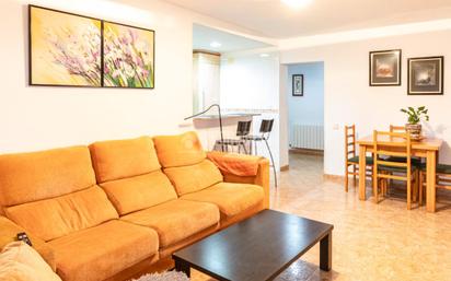 Living room of Flat for sale in Vilanova i la Geltrú  with Heating and Terrace