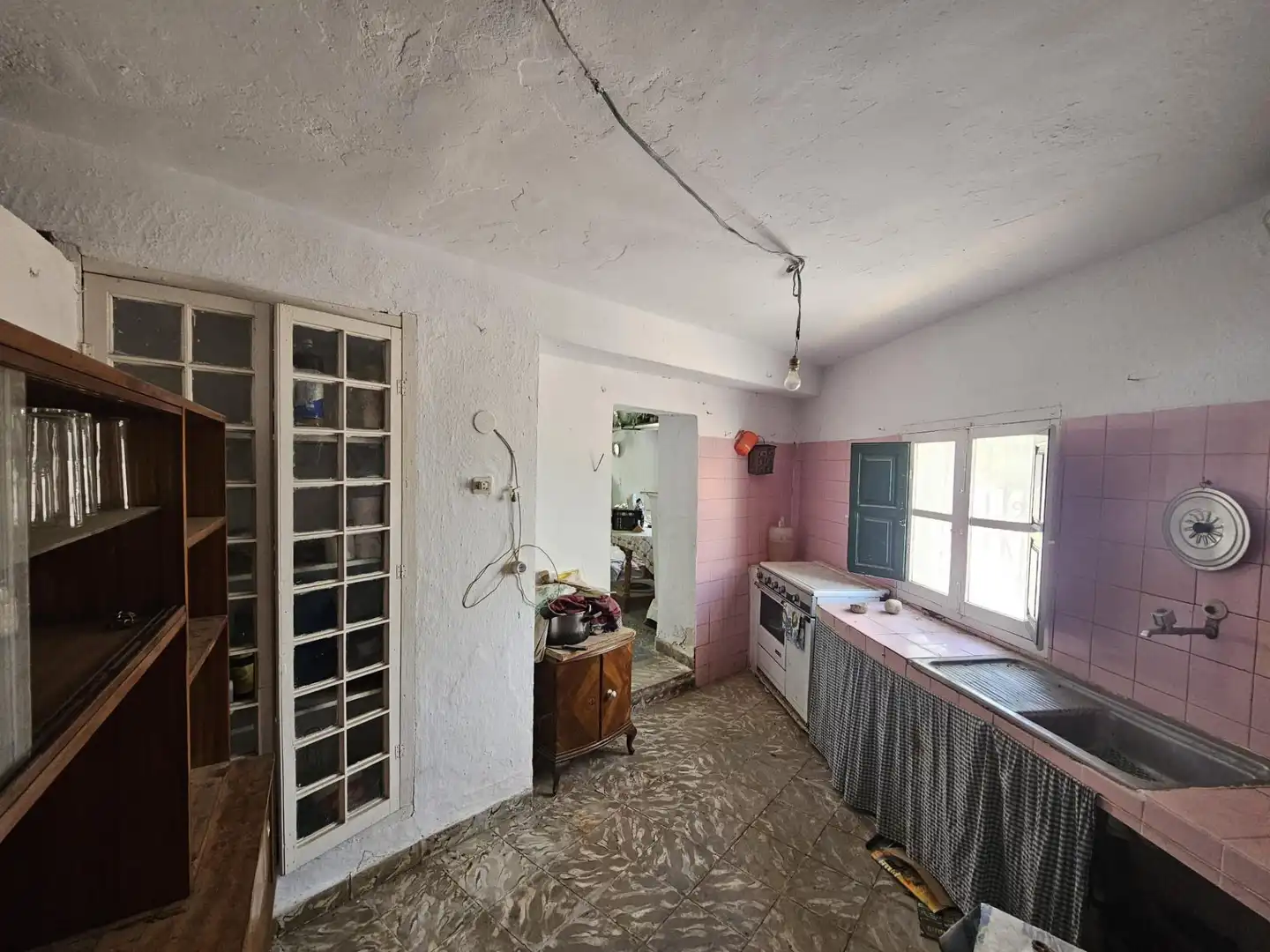 Kitchen of Houses for sale in Viñuela