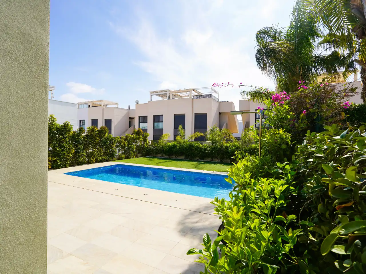 Swimming pool of Houses for sale in Rojales  with Air Conditioner, Heating and Private garden