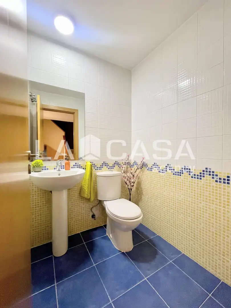 Dúplex en venta en Badalona con Calefacción, Piscina y Balcón