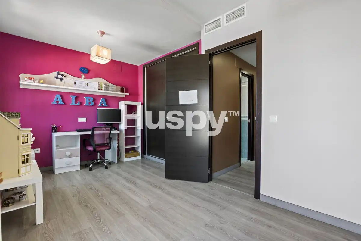 Chalet con balcón en venta en Calle Torre del Oro, imagen 34
