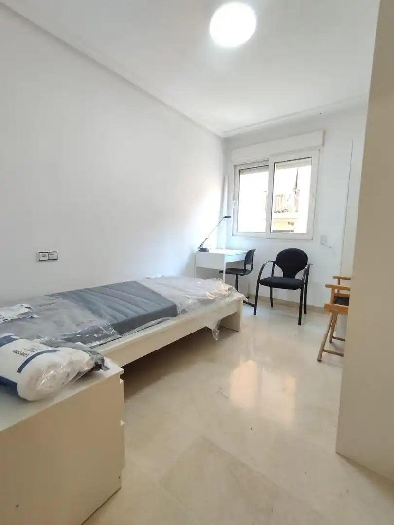 Habitación de Piso de alquiler en Murcia con Aire acondicionado, Amueblado y Balcón