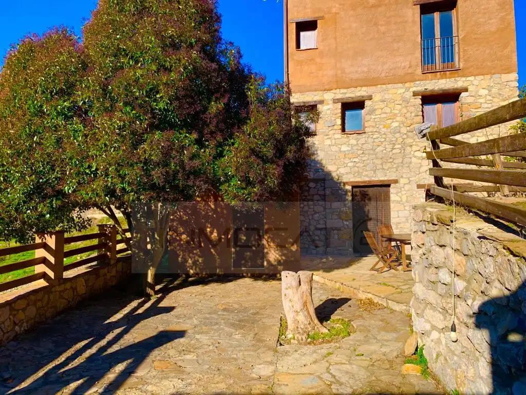 Jardín de Casa o chalet en venta en Abella de la Conca con Calefacción, Terraza y Amueblado