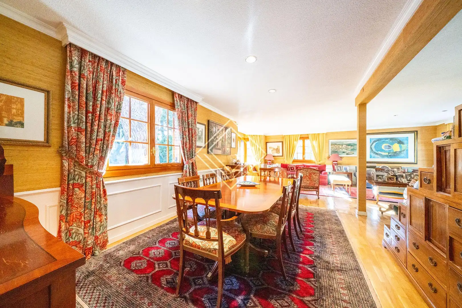 Comedor de Casa o chalet en venta en Pozuelo de Alarcón con Aire acondicionado, Calefacción y Jardín privado