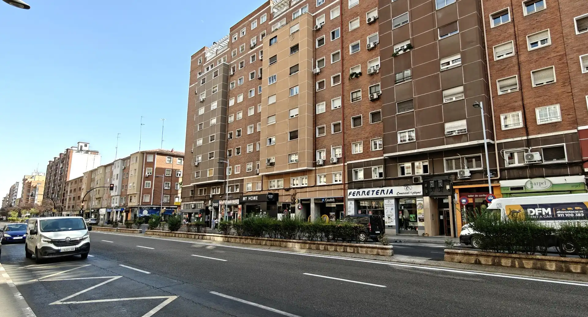 Vista exterior de Pis en venda en Zaragoza amb Aire condicionat i Calefacció