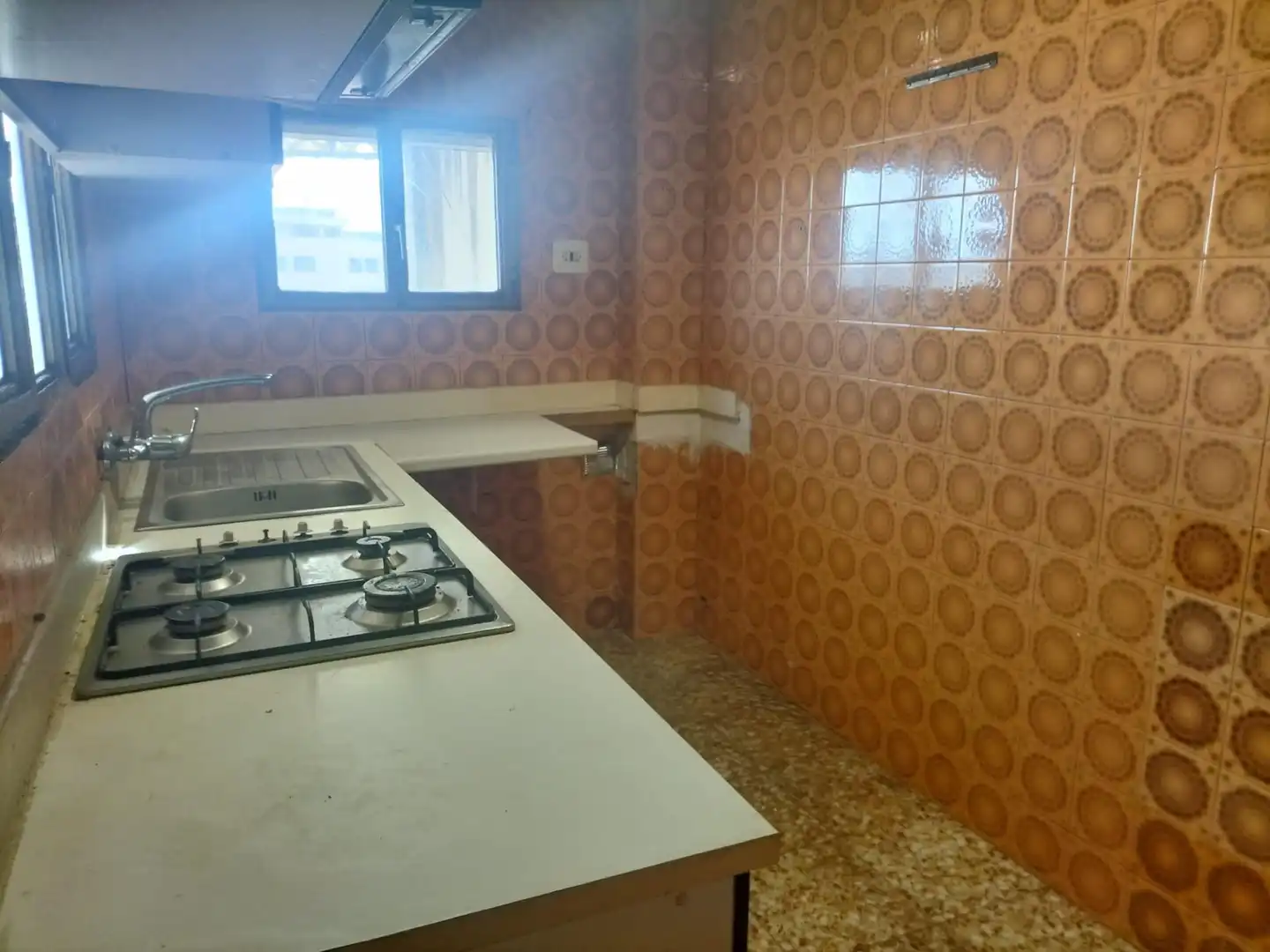 Küche von Country house zum Verkauf in Navarrés mit Privatgarten, Terrasse und Balkon