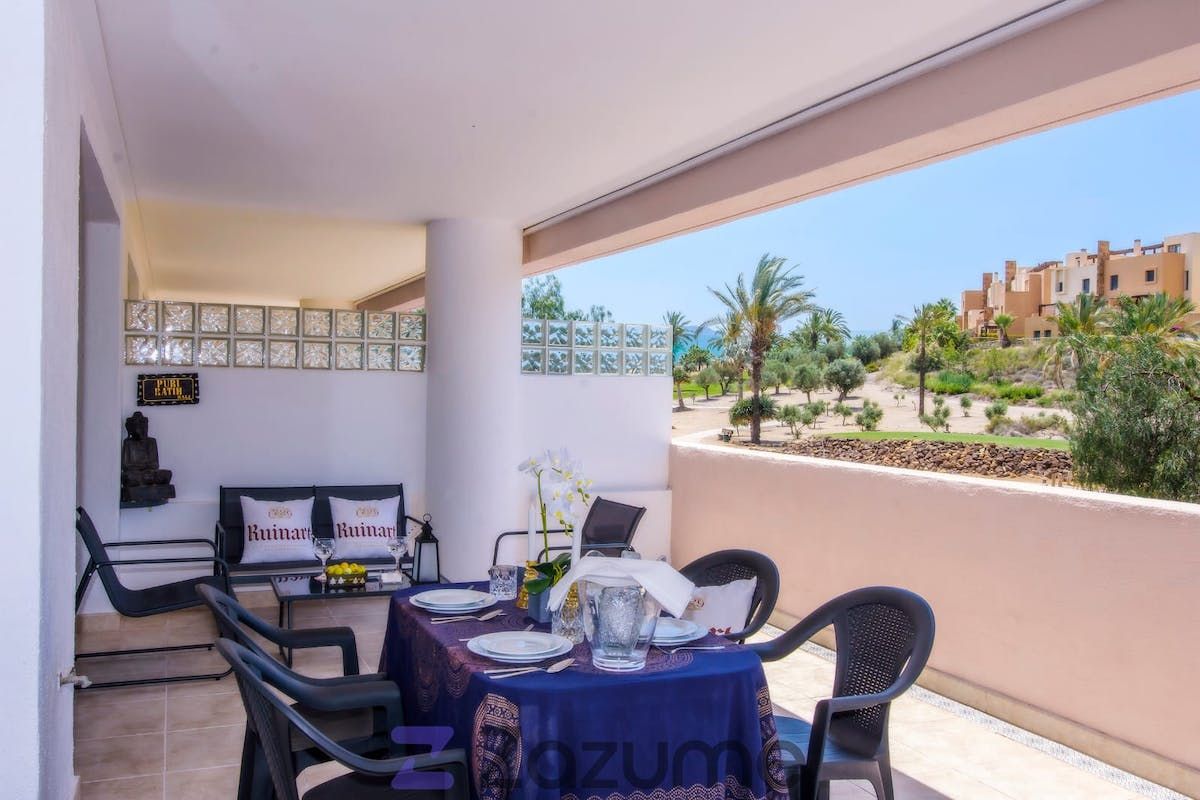 Flat to rent in Ronda del Mulhacen, Golf Valle Este