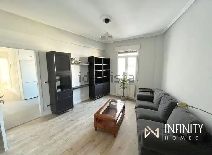 Sala de estar de Piso de alquiler en Bilbao  con Calefacción