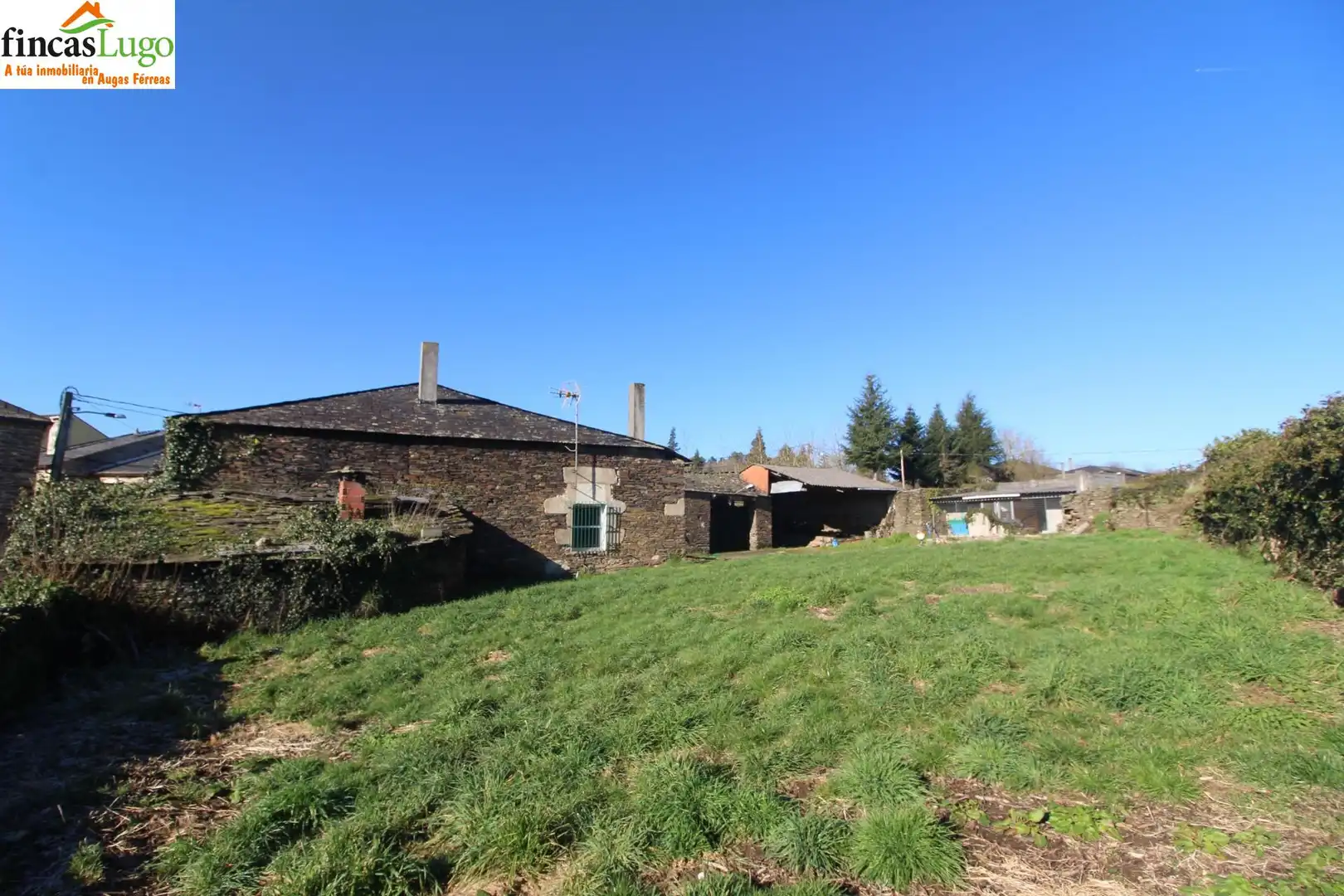 Casa o chalet en venta en Lugo con Jardín privado, Terraza y Trastero