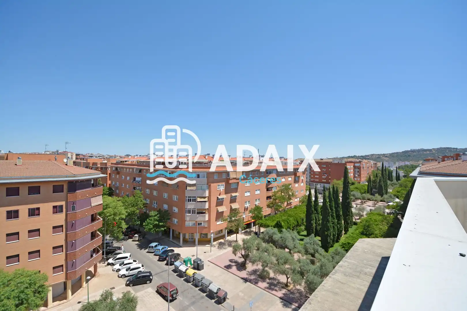 Exterior view of Flat for sale in Cáceres  with Air Conditioner, Heating and Terrace