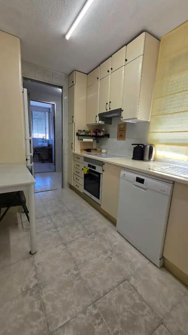Kitchen of Flat for sale in Parla  with Air Conditioner, Heating and Terrace