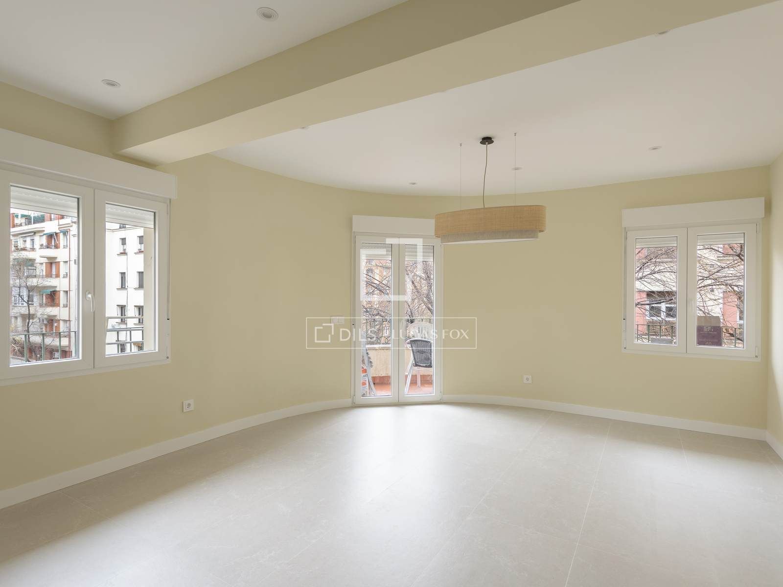 Sala d'estar de Pis de lloguer en  Madrid Capital amb Aire condicionat, Calefacció i Terrassa