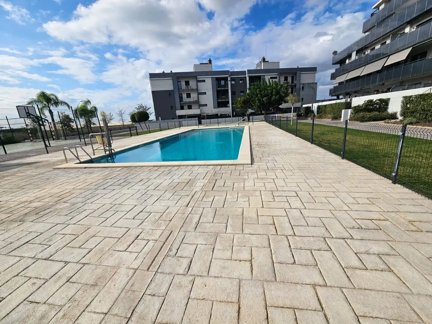 Swimming pool of Flat for sale in Sant Pere de Ribes  with Air Conditioner, Terrace and Storage room