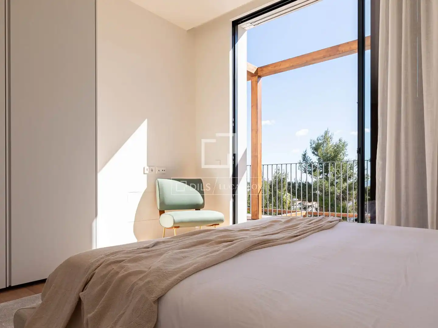 Balcony of Houses for sale in Calvià  with Air Conditioner, Private garden and Terrace