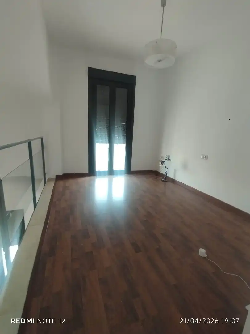 Sala d'estar de Casa adosada en venda en Villanueva del Ariscal amb Aire condicionat, Calefacció i Jardí privat