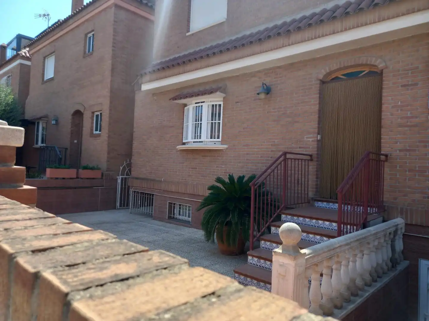 Casa adosada de alquiler en Jubalcoi