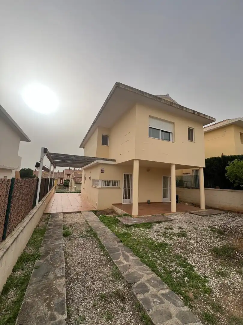 Vista exterior de Casa o chalet en venta en La Nucia con Jardín privado y Terraza