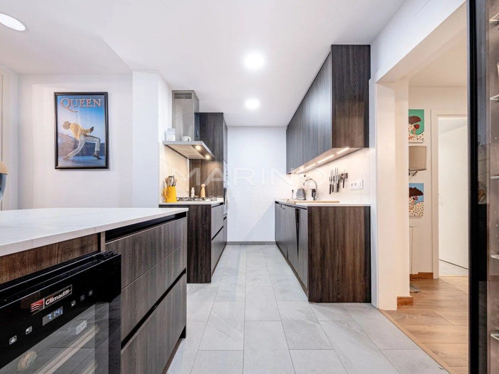 Cocina de Piso en venta en  Barcelona Capital con Aire acondicionado, Terraza y Balcón